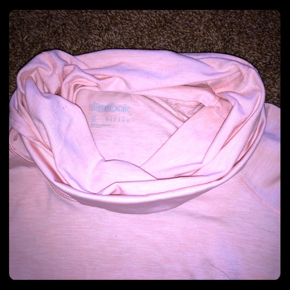 Pretty Coral Reebok L/S workout shirt